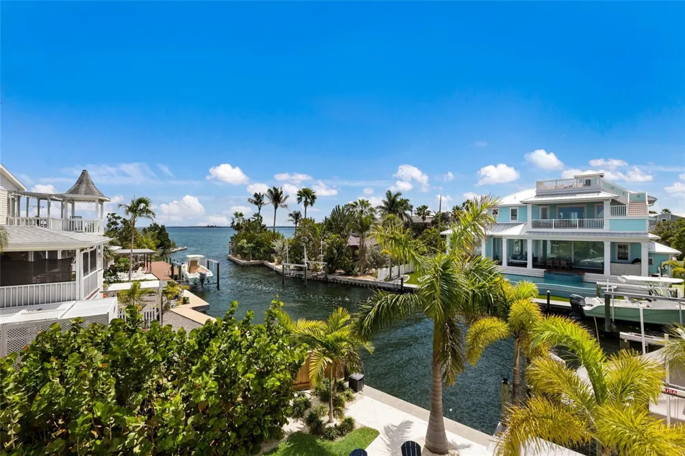 511 59TH STREET Bradenton Beach, FL 34217
