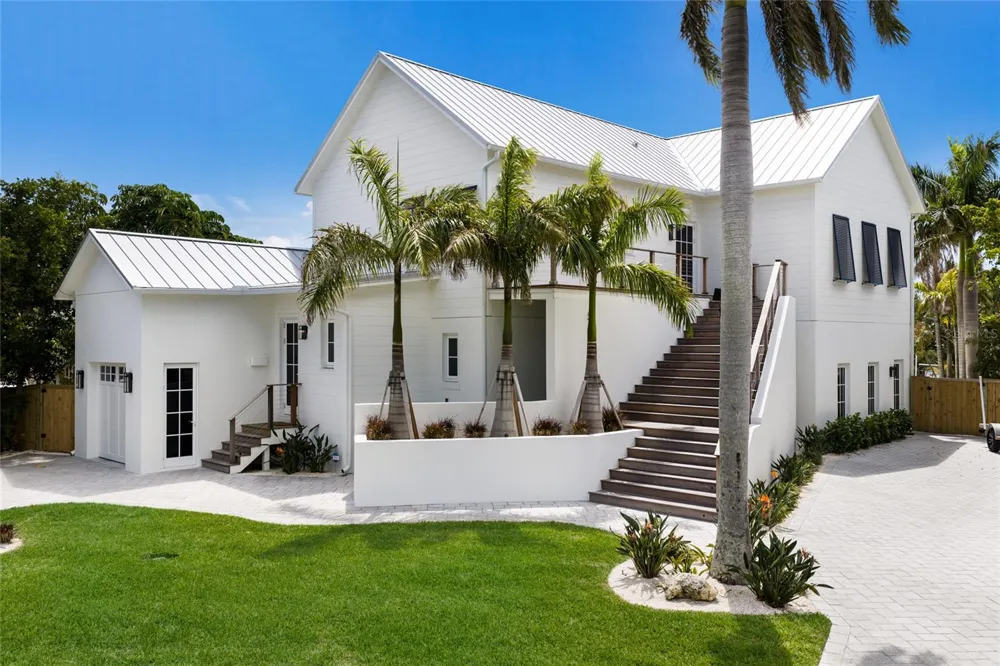 511 59TH STREET Bradenton Beach, FL 34217