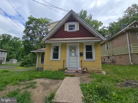239 GARFIELD AVENUE