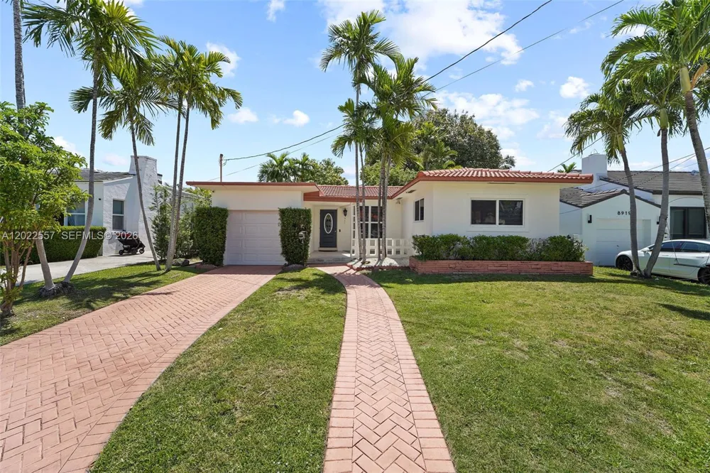 8927 Carlyle Ave Surfside, FL 33154