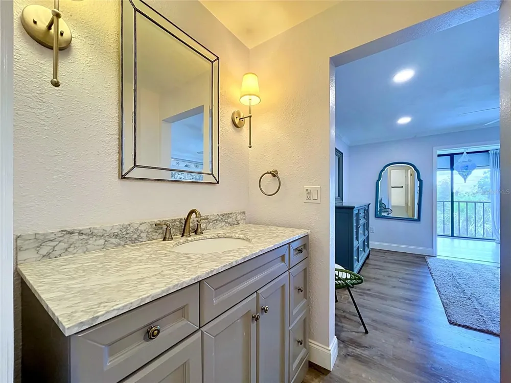 4651 1ST STREET NE #311 St Petersburg, FL 33703