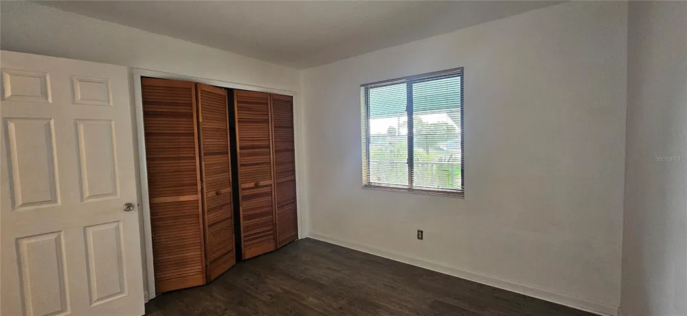4904 VINCENNES COURT #209 Cape Coral, FL 33904