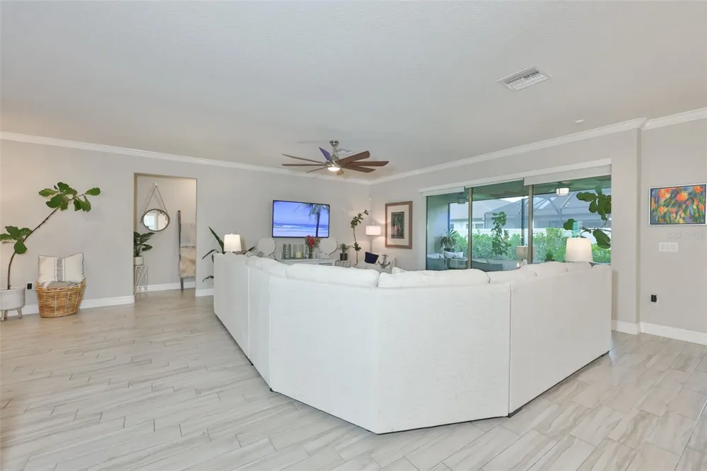 18824 ALDER GLEN DRIVE Lutz, FL 33558