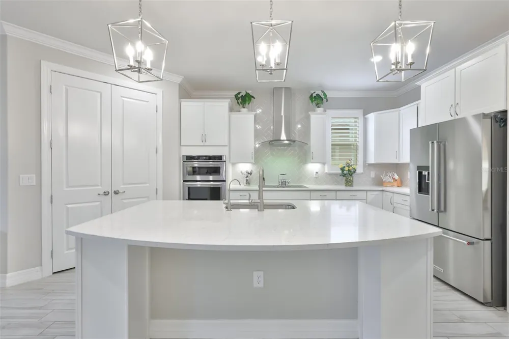 18824 ALDER GLEN DRIVE Lutz, FL 33558