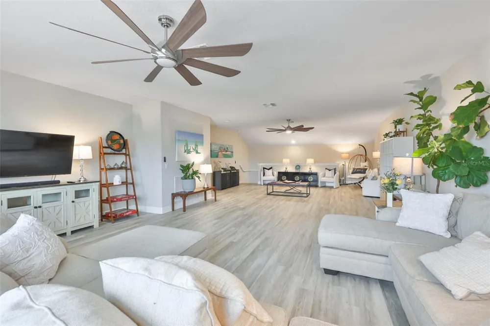 18824 ALDER GLEN DRIVE Lutz, FL 33558