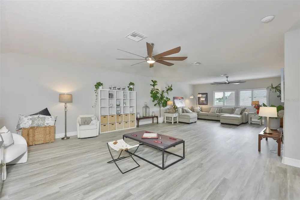 18824 ALDER GLEN DRIVE Lutz, FL 33558