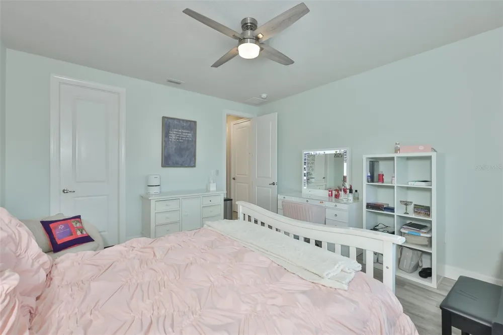 18824 ALDER GLEN DRIVE Lutz, FL 33558