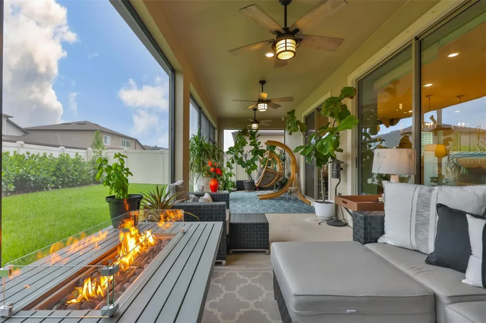 18824 ALDER GLEN DRIVE Lutz, FL 33558