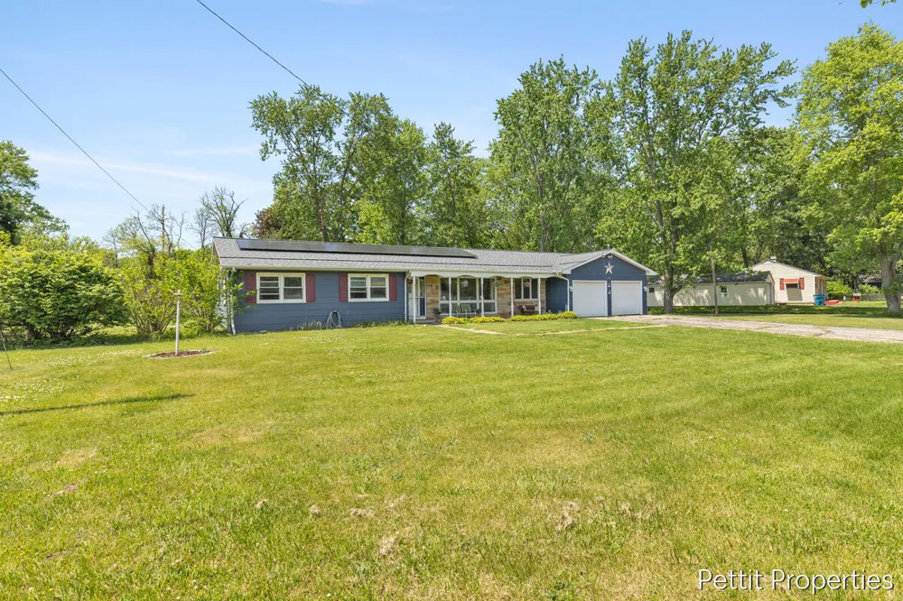 230 Creekview Drive Bedford Charter Township, MI 49037