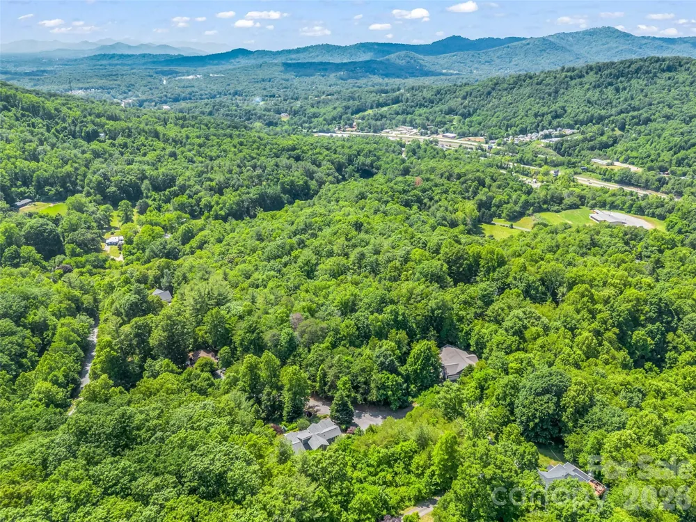 21 Wits End Trail Swannanoa, NC 28778