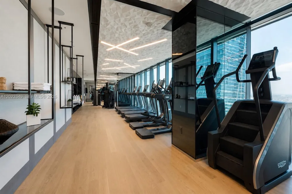 1451 Brickell Ave #4304 Miami, FL 33131