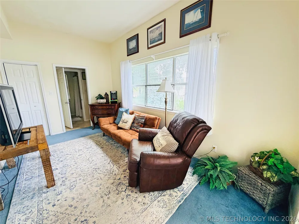 1122 Peninsula Drive Fort Towson, OK 74735