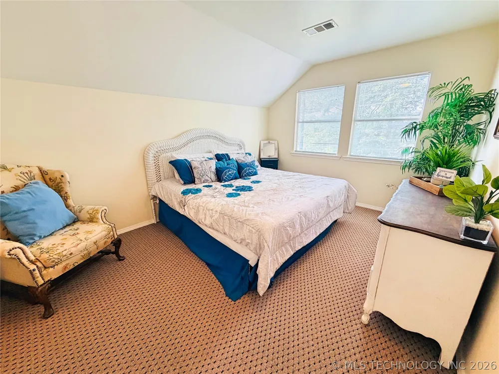 1122 Peninsula Drive Fort Towson, OK 74735