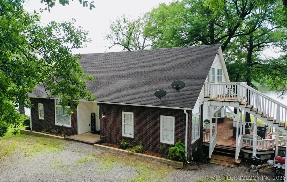 1122 Peninsula Drive Fort Towson, OK 74735