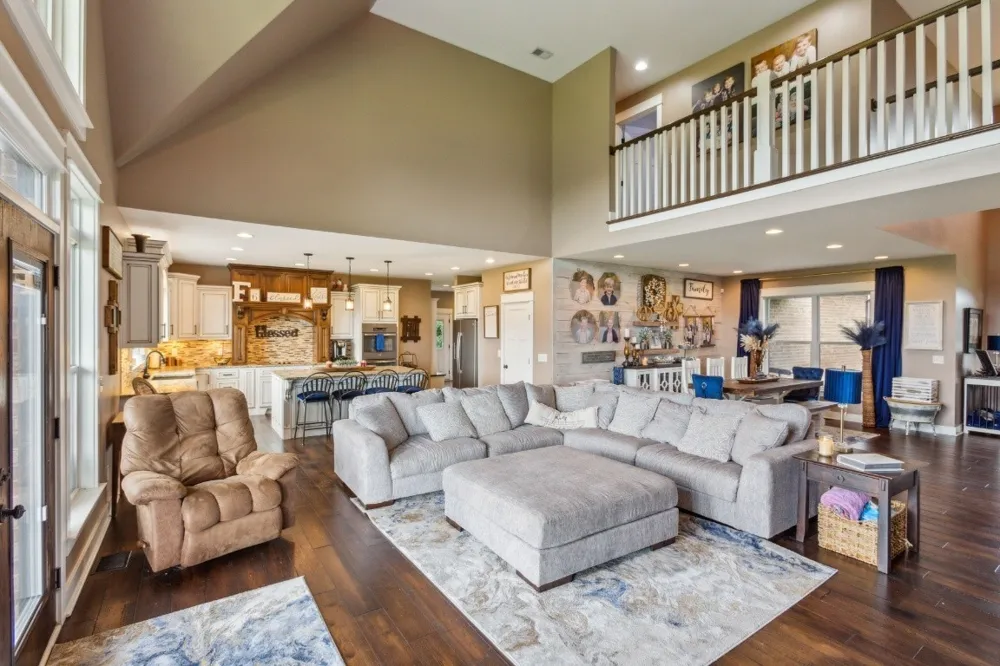 215 George Akins Rd Westmoreland, TN 37186