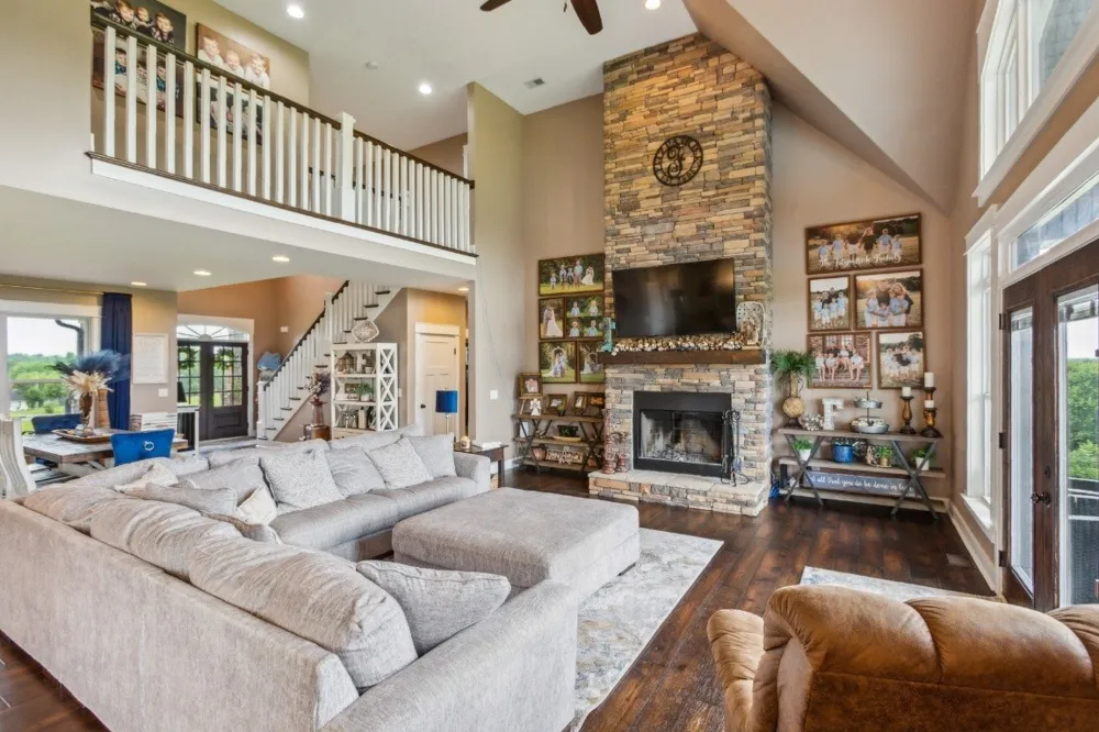 215 George Akins Rd Westmoreland, TN 37186
