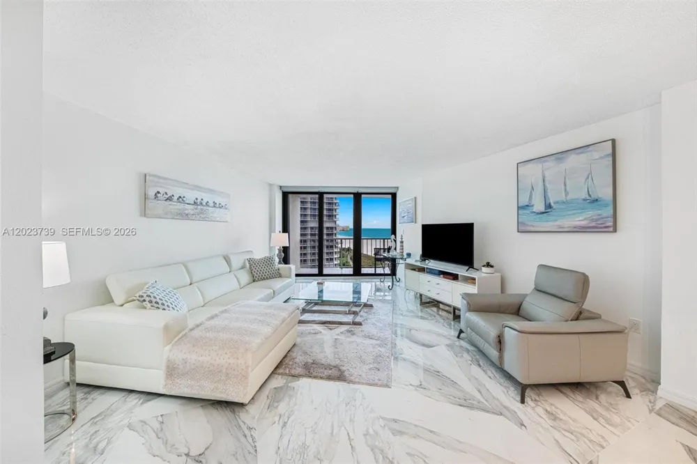 320 seaview court #2-1207 Other City - In The State Of Florida, FL 34145