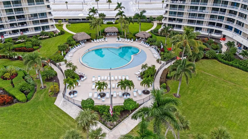 320 seaview court #2-1207 Other City - In The State Of Florida, FL 34145