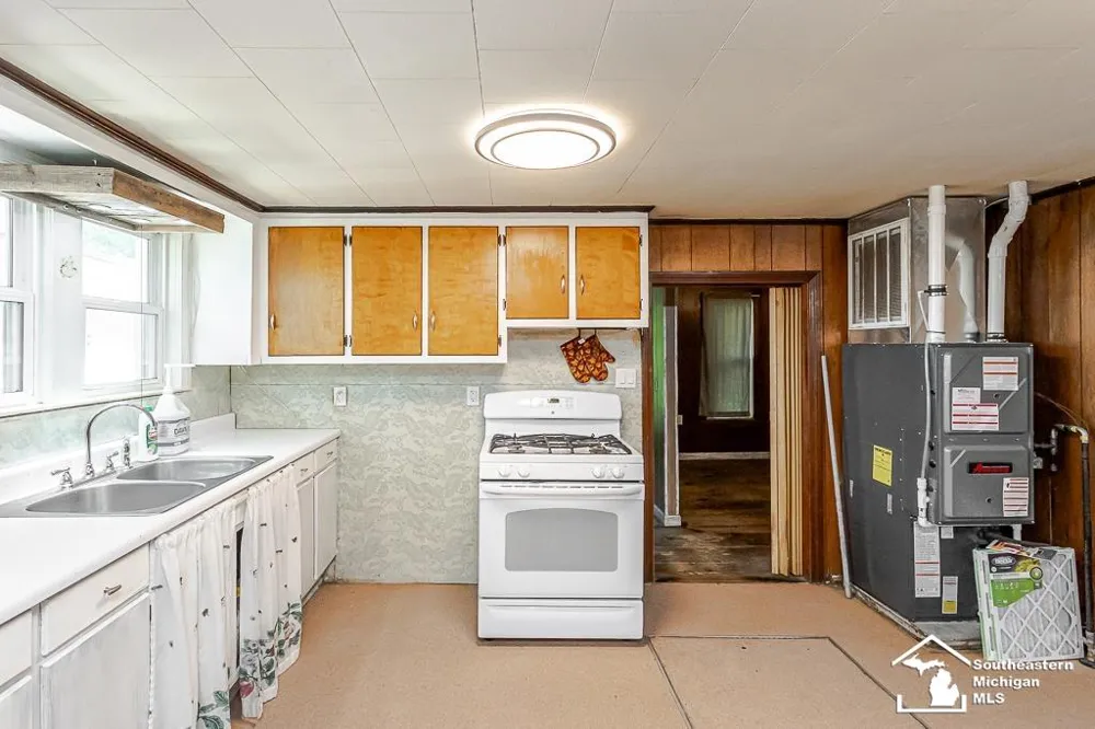 13838 Bayside Drive Monroe Charter Township, MI 48161