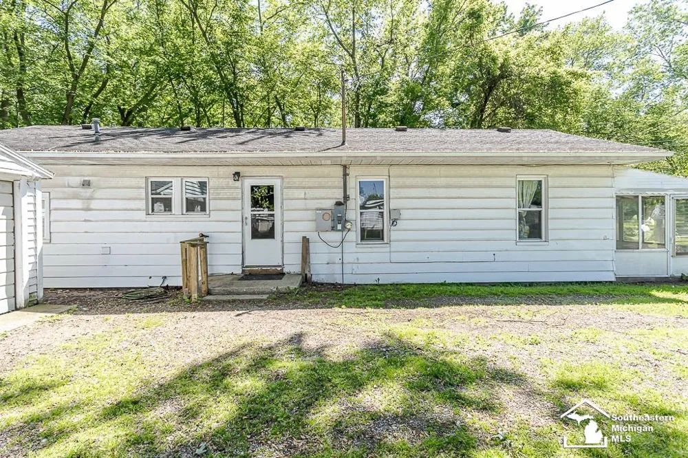 13838 Bayside Drive Monroe Charter Township, MI 48161