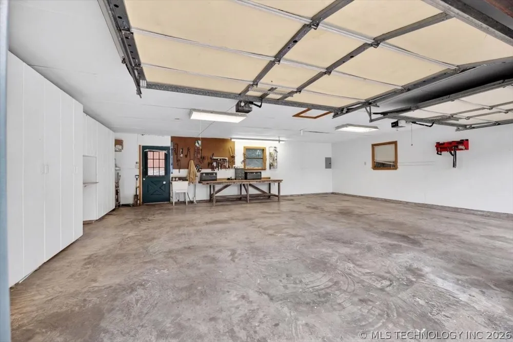 435562 E 1630 Tuskahoma, OK 74574
