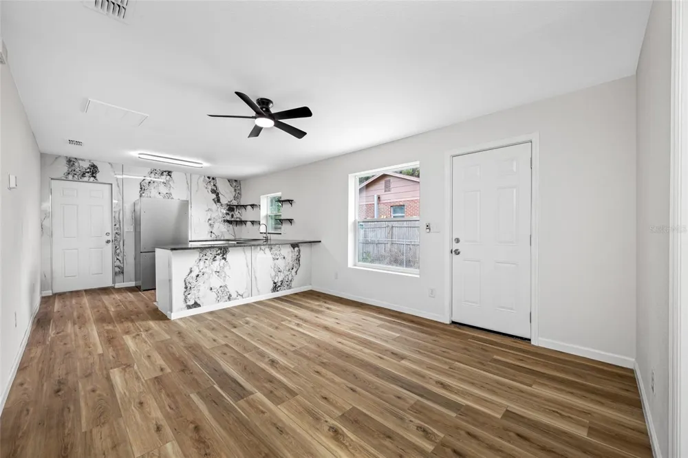 308 W 10TH STREET Lakeland, FL 33805