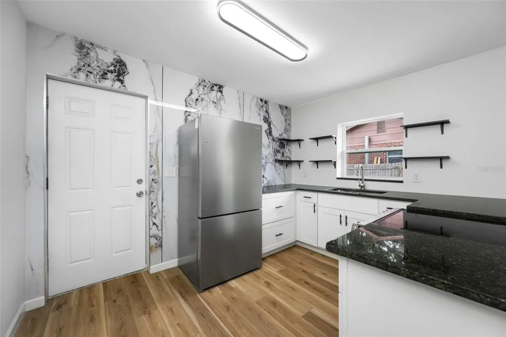 308 W 10TH STREET Lakeland, FL 33805