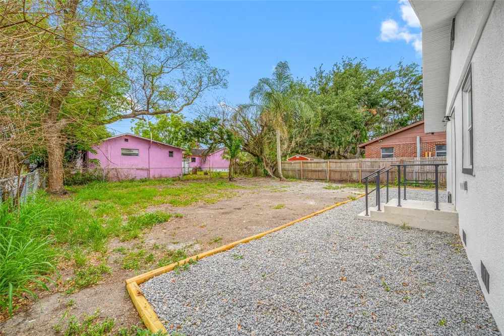 308 W 10TH STREET Lakeland, FL 33805