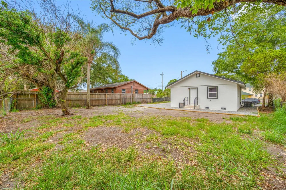 308 W 10TH STREET Lakeland, FL 33805