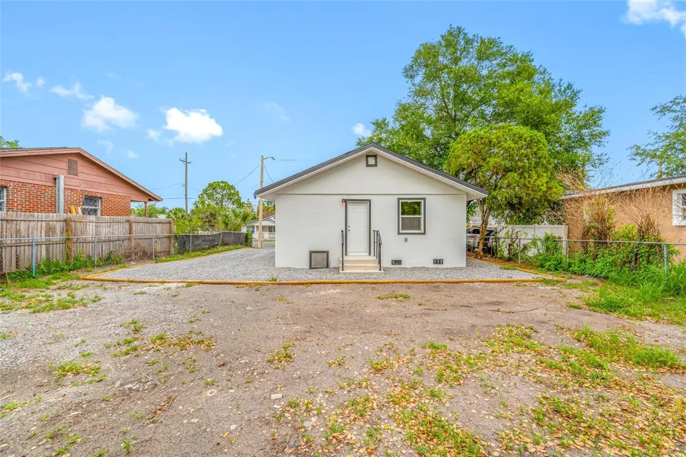 308 W 10TH STREET Lakeland, FL 33805