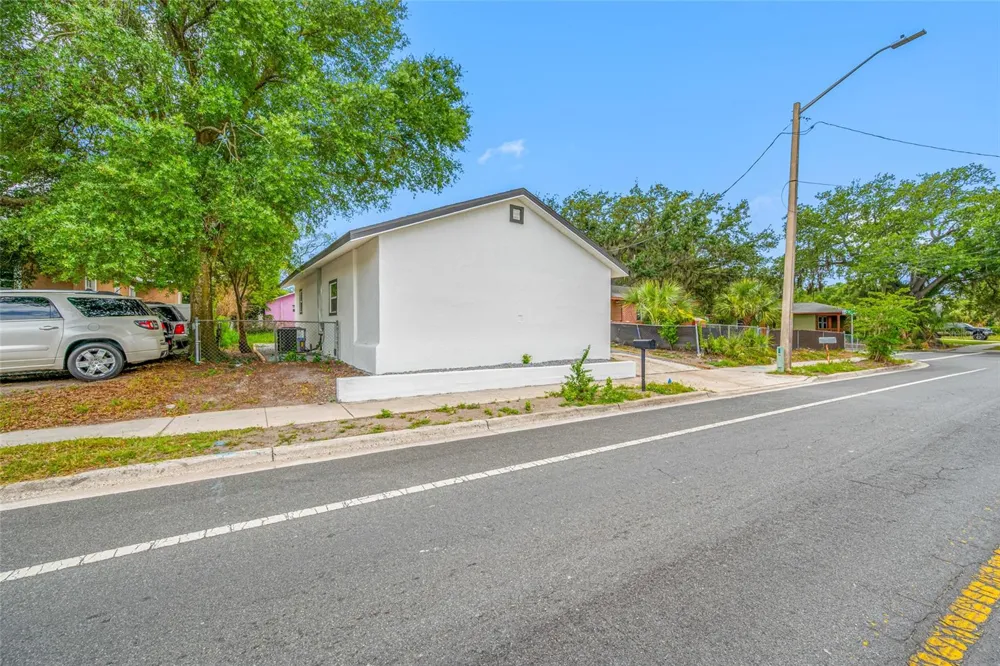 308 W 10TH STREET Lakeland, FL 33805