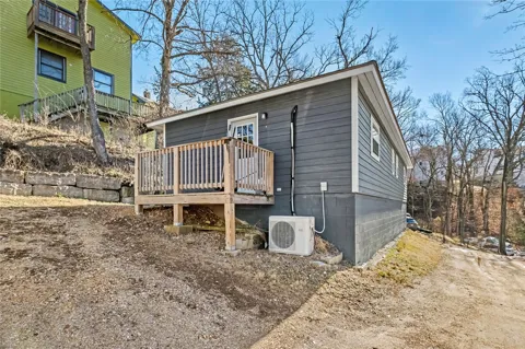 5 Fuller, Unit A & B Street