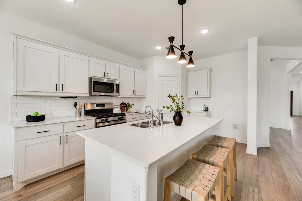6008 Fairholme Drive Celina, TX 76227