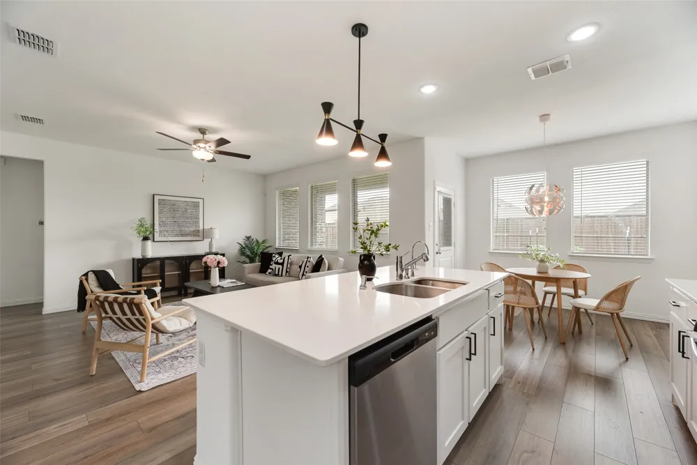 6008 Fairholme Drive Celina, TX 76227
