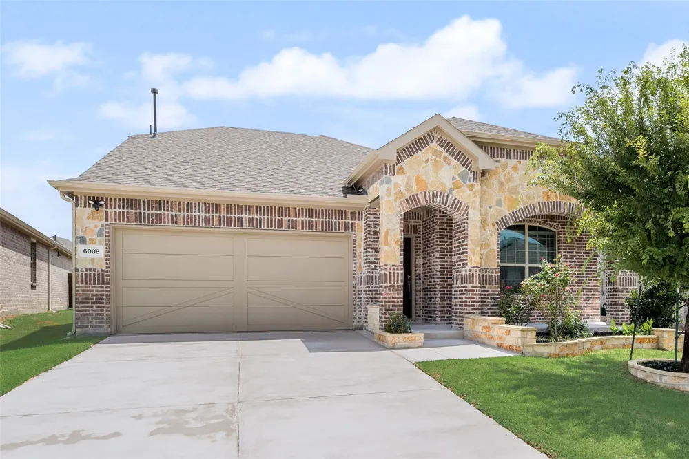 6008 Fairholme Drive Celina, TX 76227