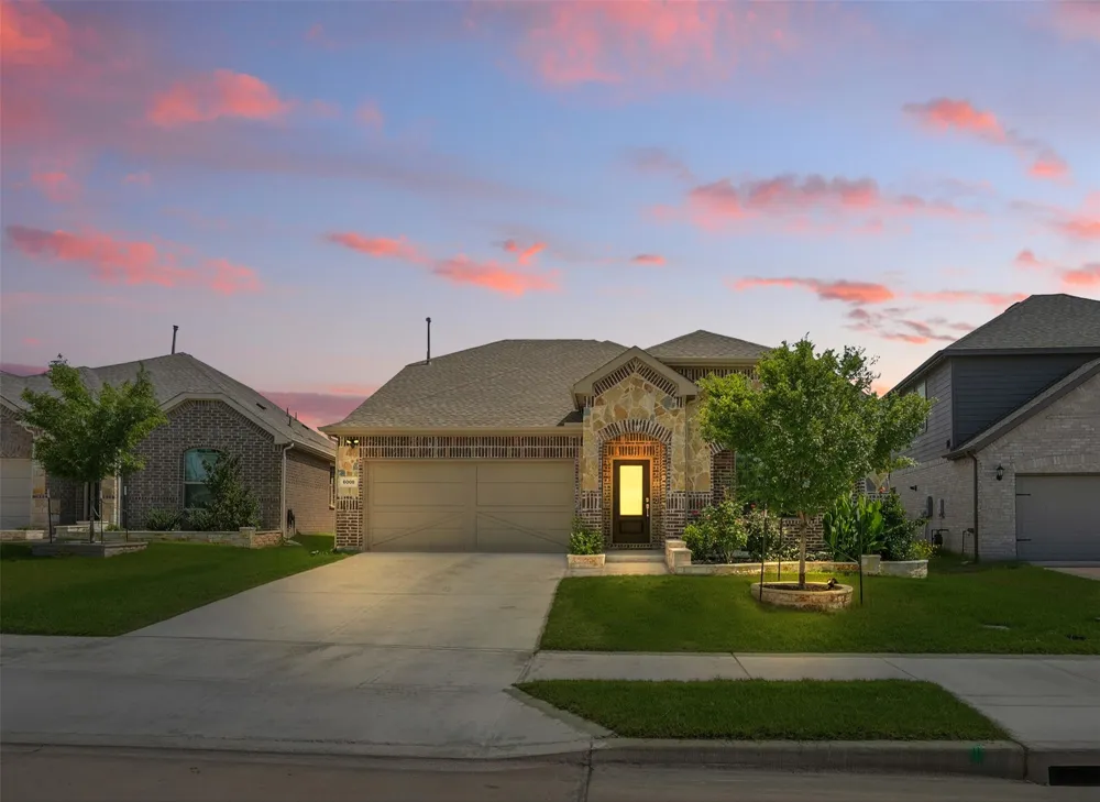 6008 Fairholme Drive Celina, TX 76227