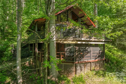154 Timberside Drive