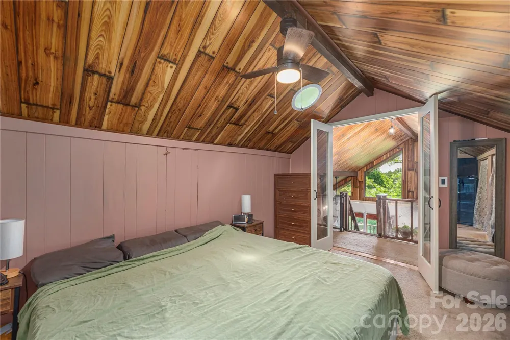 154 Timberside Drive Mars Hill, NC 28754