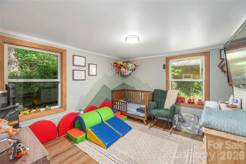 154 Timberside Drive Mars Hill, NC 28754