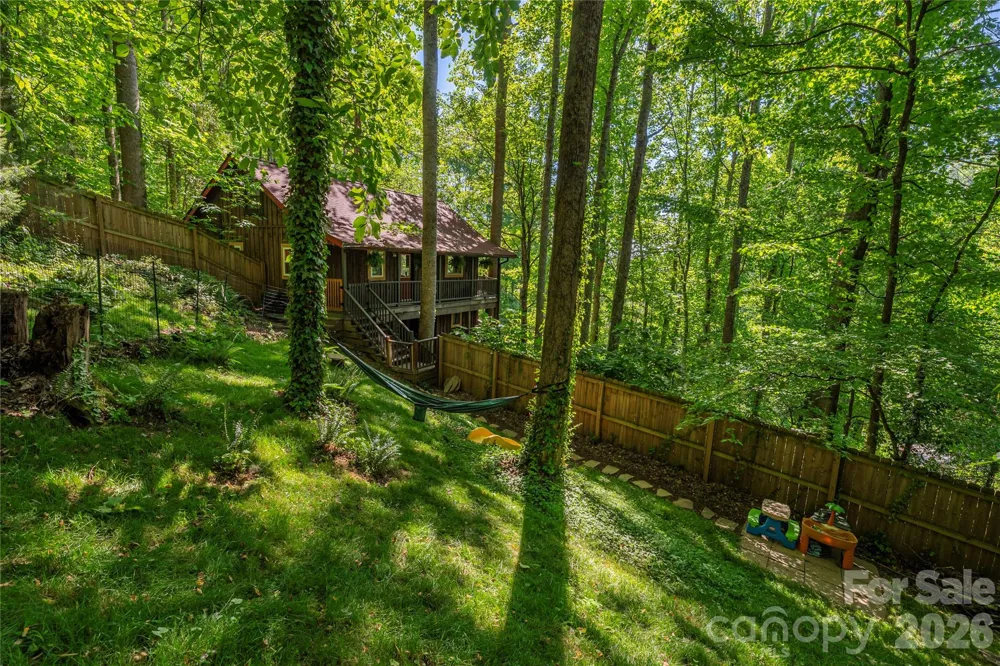 154 Timberside Drive Mars Hill, NC 28754