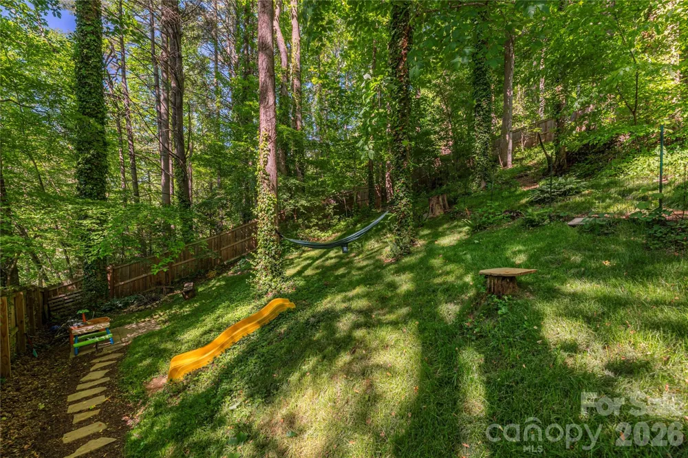 154 Timberside Drive Mars Hill, NC 28754