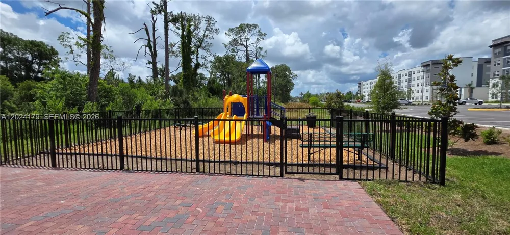 5579 Millenia Park Blvd #211 Orlando, FL 32839