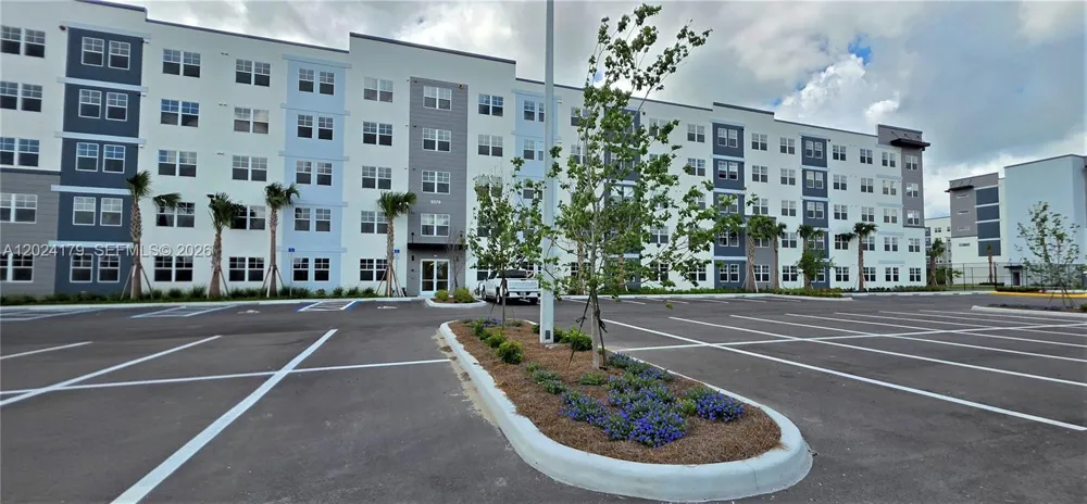 5579 Millenia Park Blvd #211 Orlando, FL 32839