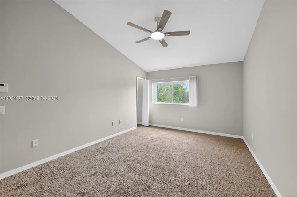 12966 KINGS CROSSING DR Tampa, FL 33534