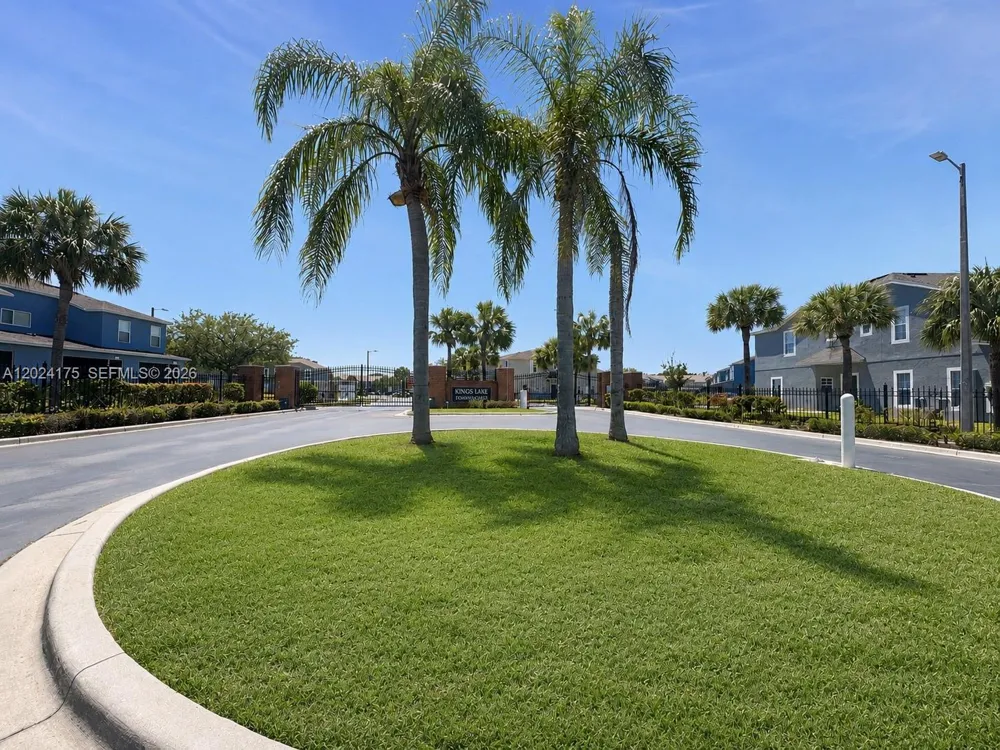 12966 KINGS CROSSING DR Tampa, FL 33534