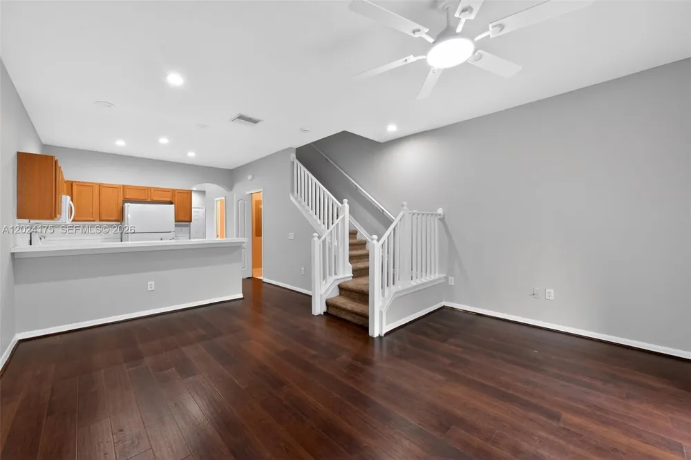 12966 KINGS CROSSING DR Tampa, FL 33534