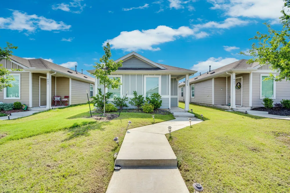 455 Eagle Wind Way Ferris, TX 75125