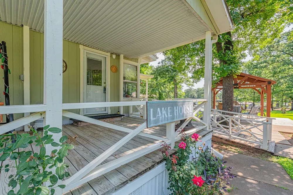 210 Victor Court Trinidad, TX 75163