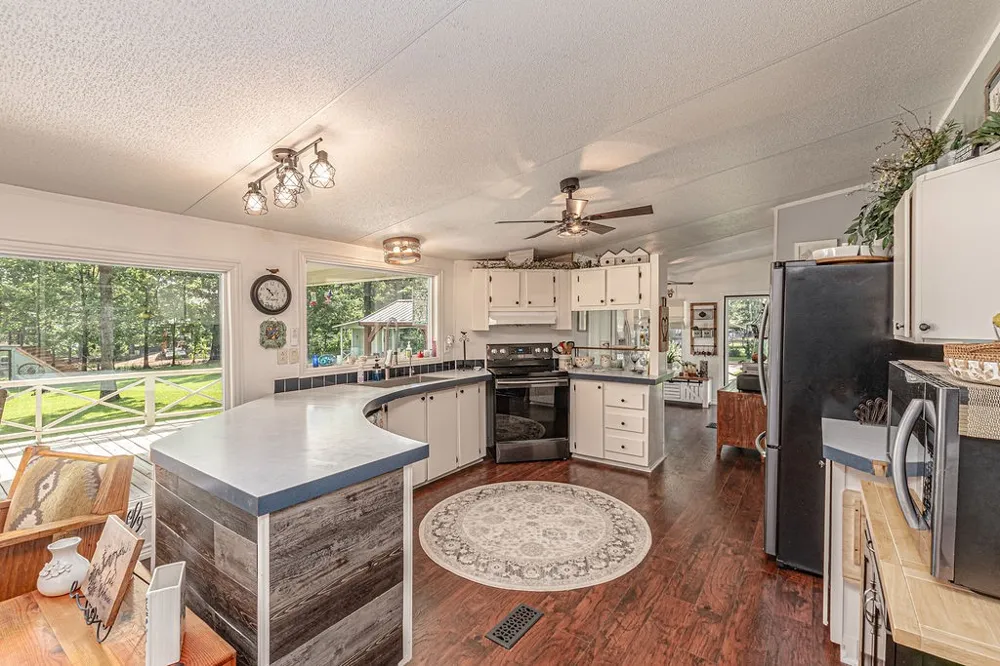 210 Victor Court Trinidad, TX 75163