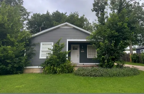 3039 Edmond Avenue
